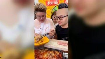 娱乐吃瓜酱吃饭,揭秘娱乐圈背后的美食故事